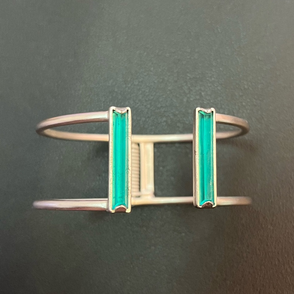 NWOT Kendra Scott Gavin Cuff Bracelet Dichroic Glass Hinged *RARE*